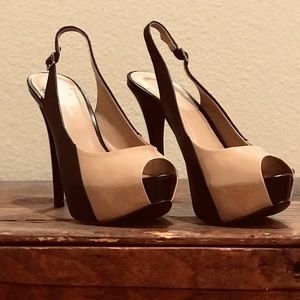 patent leather peep toe slingback pumps